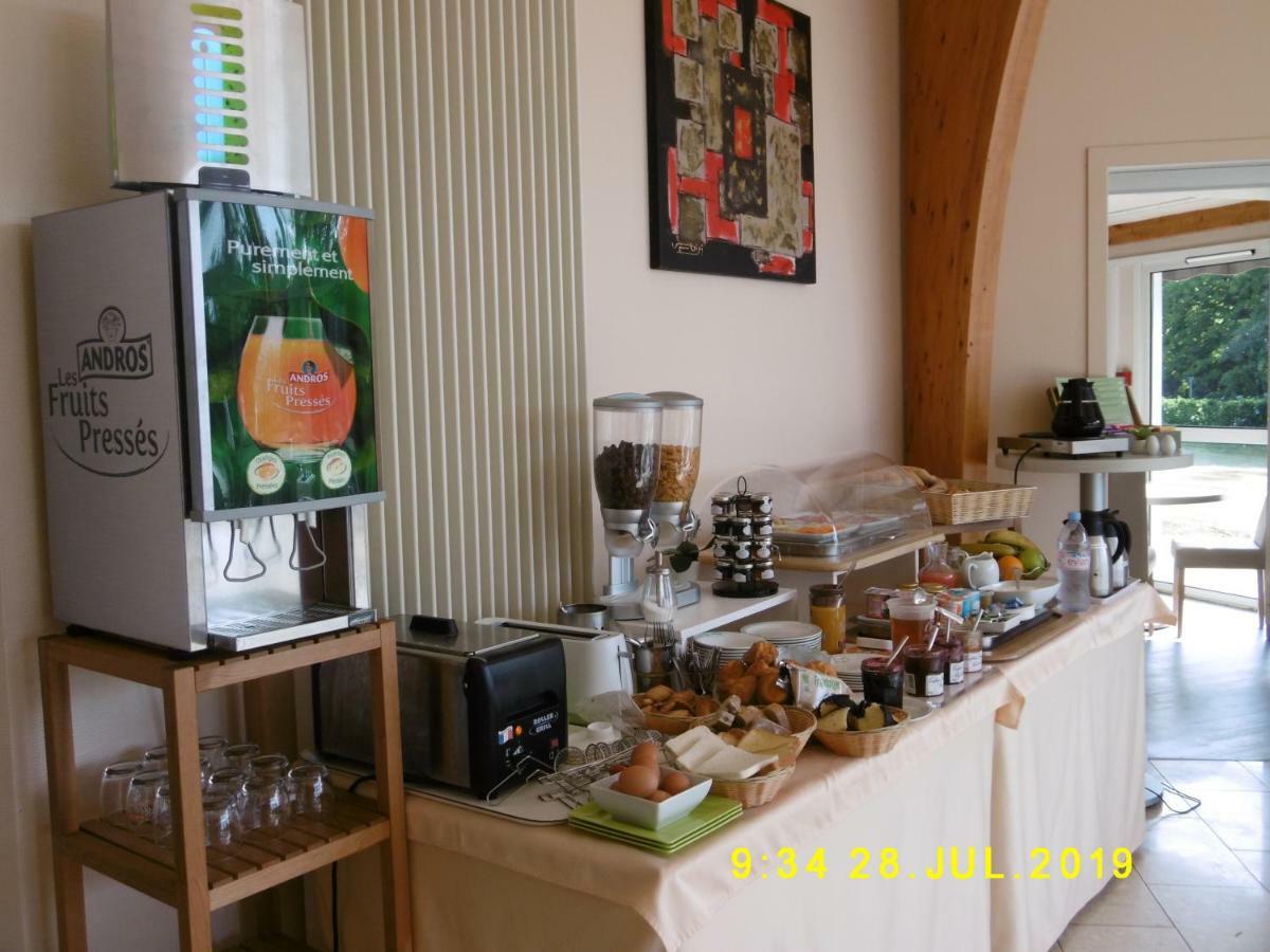瓦尔德维埃纳酒店 勒维雅昂 外观 照片